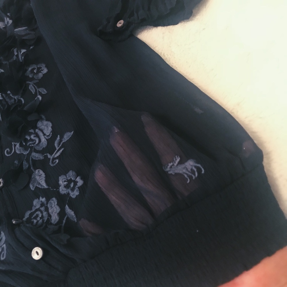 Mesh dark blue Abercrombie and Fitch blouse.